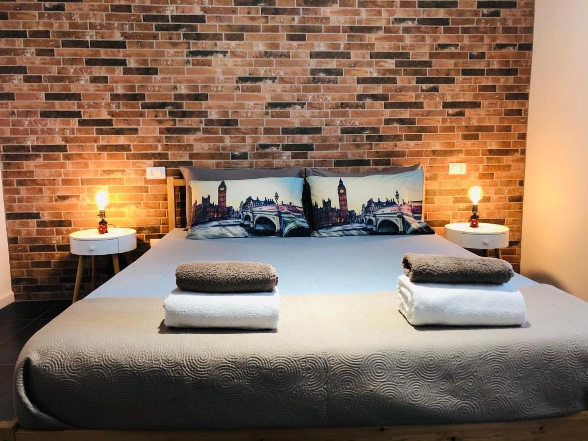 Blaxej, Nel Cuore Di Verona, Moderno Ed Elegante, 4 Posti Letto, Wi-Fi, Self Check In Appartement Buitenkant foto
